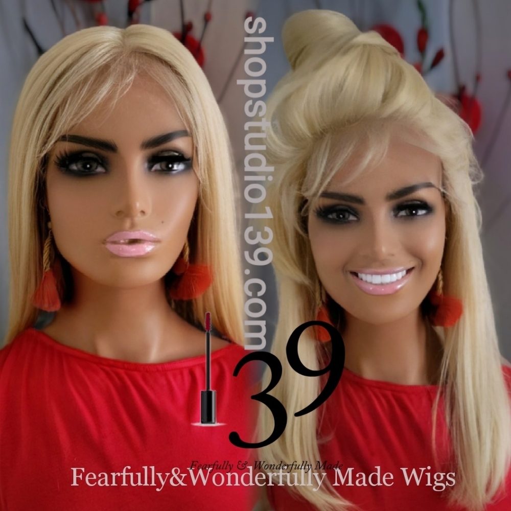 Sexy blonde HD lace front wig with middle part